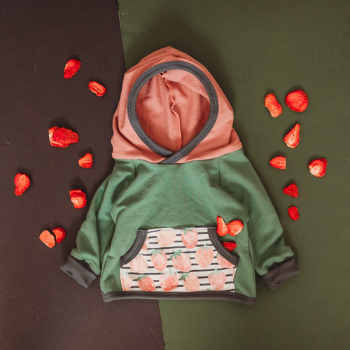 Crossover Hoodie in Strawbaby
