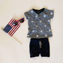 Load image into Gallery viewer, Jogger shorts in Black