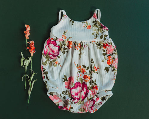 Shortie Stella in Vintage Peony