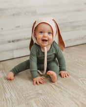 Load image into Gallery viewer, Staple Set in Jade Rib